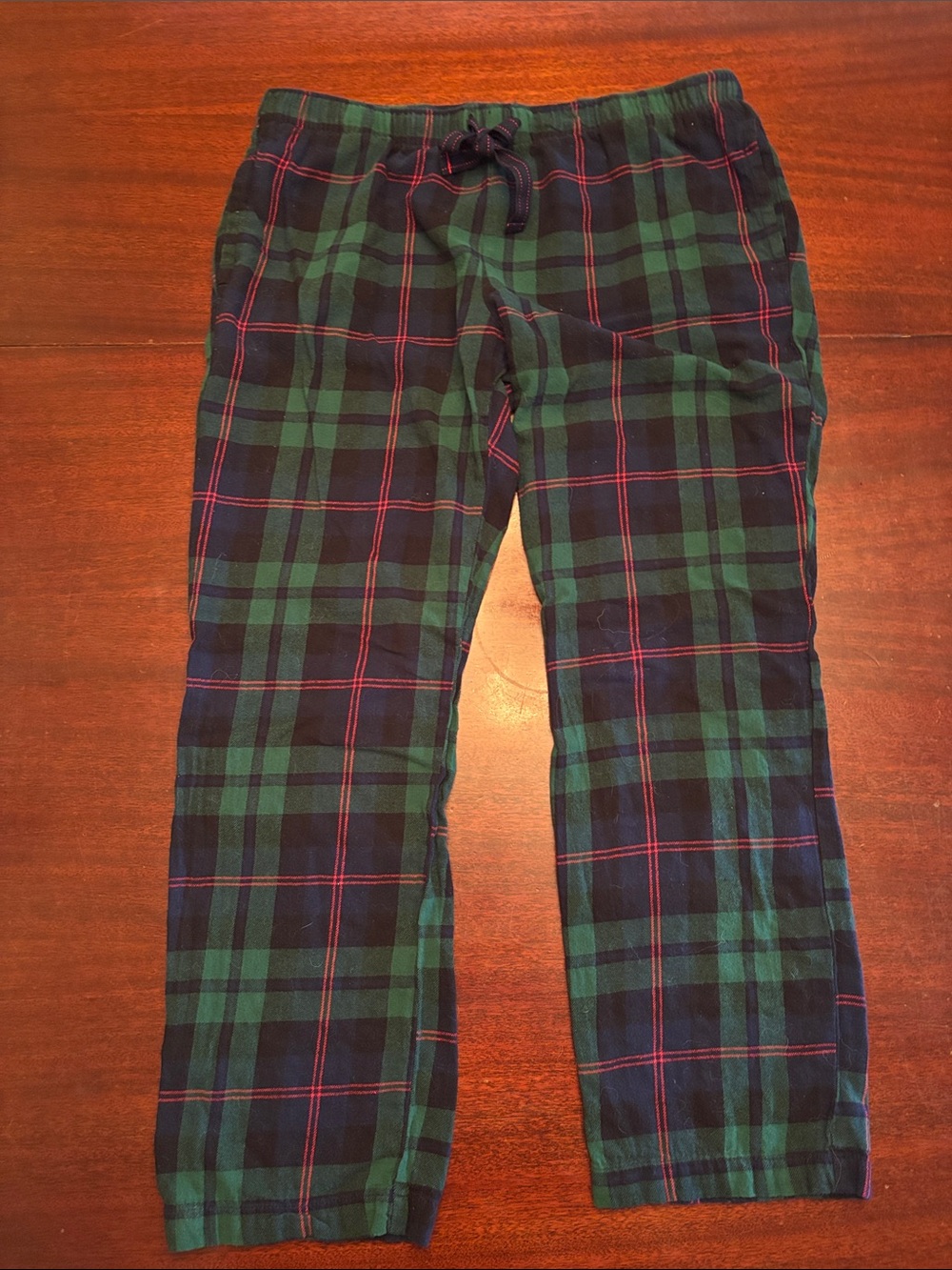 Large 100% cotton, Old Navy, pajama pants Christmas green red plaid unisex